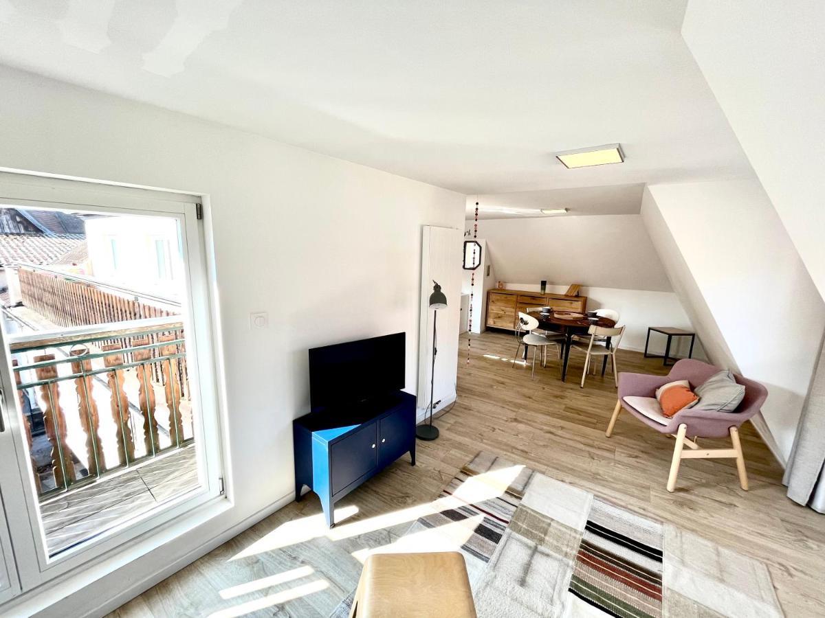 Au nid de cigognes à Ribeauville avec garage et terrasse Exterior foto