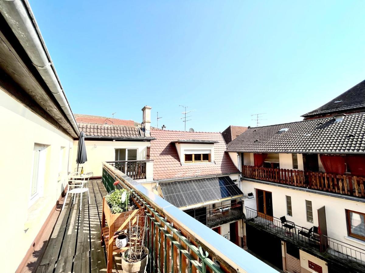 Au nid de cigognes à Ribeauville avec garage et terrasse Exterior foto
